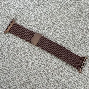 Rose gold Apple Watch Band